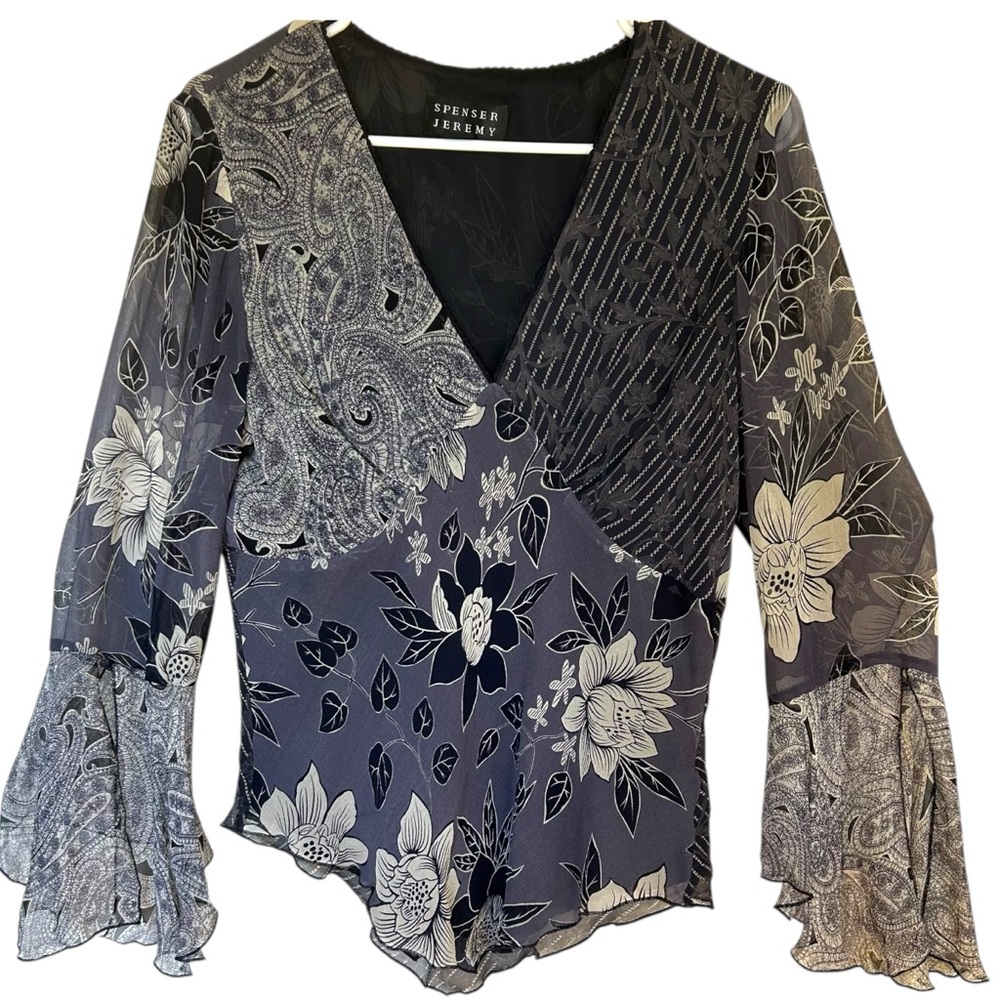 Spenser Jeremy Y2K Blue and Black Asymmetrical Bell Sleeve Blouse Vintage